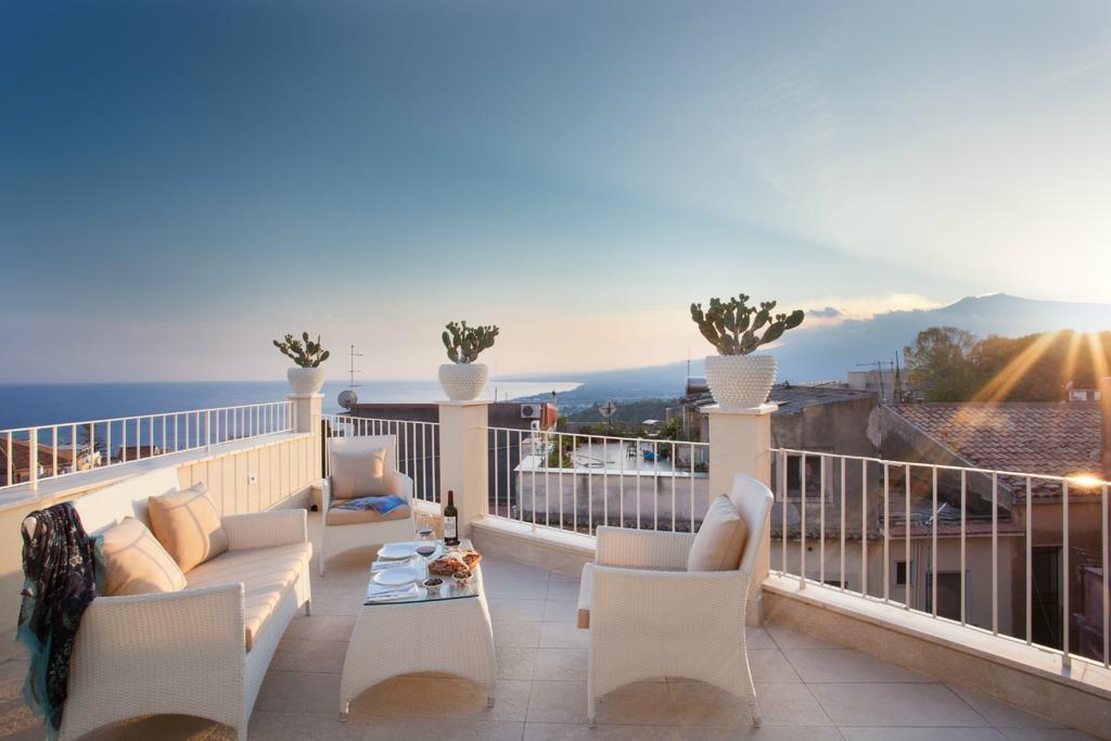 Aparthotel La Malandrina Taormina Habitación foto