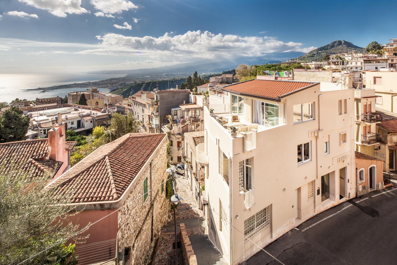 Aparthotel La Malandrina Taormina Exterior foto