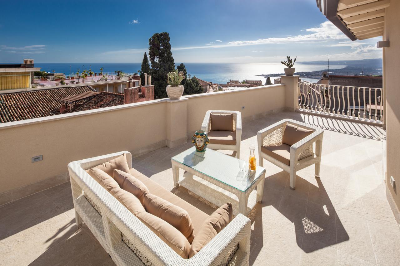 Aparthotel La Malandrina Taormina Exterior foto